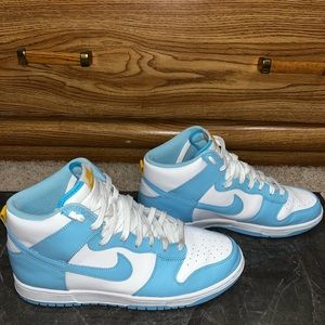Nike Dunk High “Blue chill”